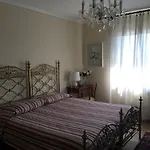 Le Rose Alojamento de Acomodação e Pequeno-almoço 3*