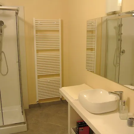 Nocleg ze śniadaniem Le Rose 3*