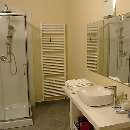 Le Rose Bed & Breakfast 3*