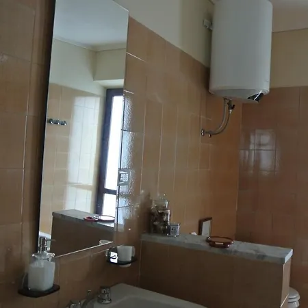 Le Rose Nocleg ze śniadaniem 3*