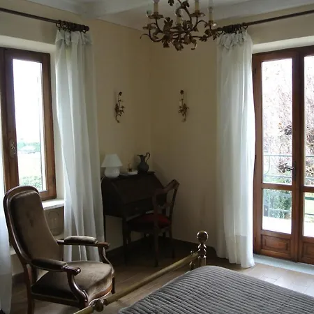 Le Rose Nocleg ze śniadaniem Cavour