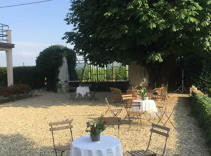 Le Rose Cavour